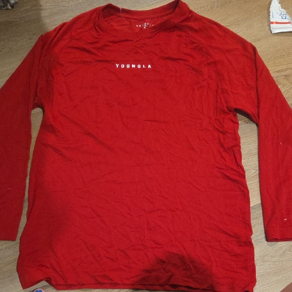 YoungLA Bold Red Crew Neck Top - Picture 1 of 4